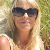 Debbie Griffin-Batchelors foto