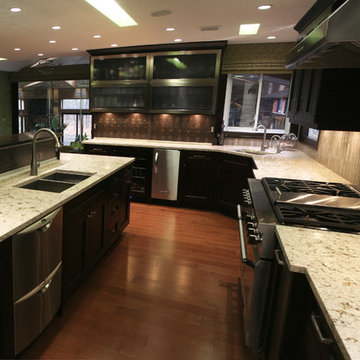 Transitional Kitchens- By Wayne's Custom Woodcraft