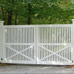 Cellular Vinyl Yorktown Entrance Gate - Outdoor Products