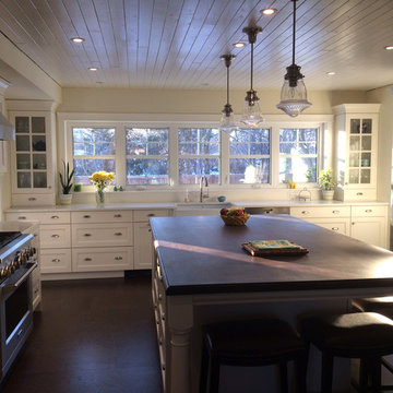 Traditional Kitchen Remodel in Winnipeg, Manitoba