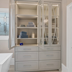 Dreon Master Bathroom - Bathroom Cabinets