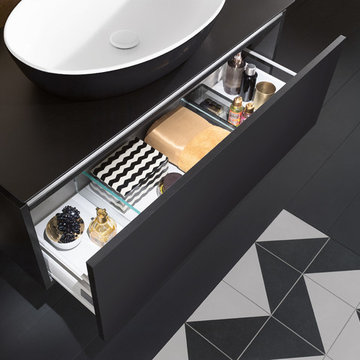 Easy and stylish bathroom organization