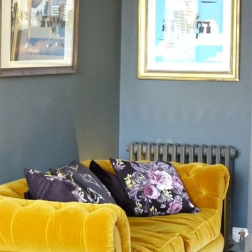 Transitional Living Room