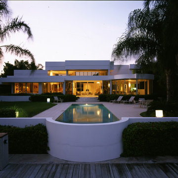 Shechter House