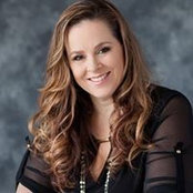 RENATA CAUGHLIN's photo