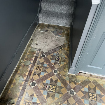 Communal Victorian Tiled Hallway Restored in Belsize Park NW3