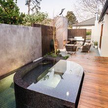 JJ coutyard