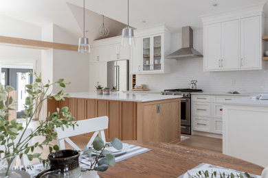 Kitchen photo in Calgary