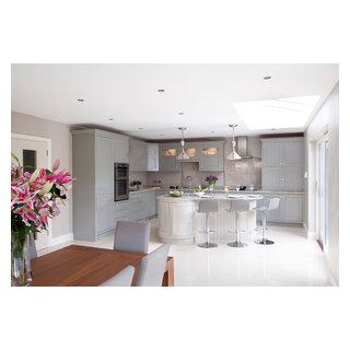 Rathfarnham - Transitional - Kitchen - Dublin - by Shalford Interiors ...