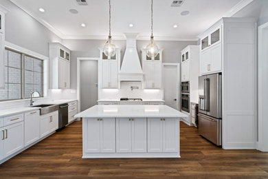 Trendy home design photo in New Orleans