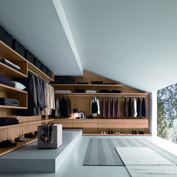 Varius Walk-in Closet Arrangement #4, Presotto Italy