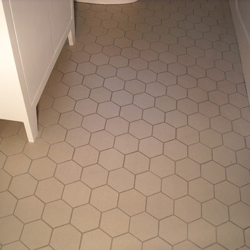 Portland, Raleigh Park - small bathroom remodel