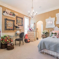 3577 Sagamore Dr - Products
