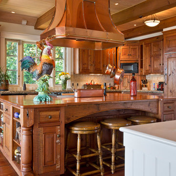 Kitchen & Dining Rooms