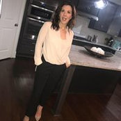 Kelly Webster's photo