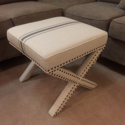 Poufs - Products