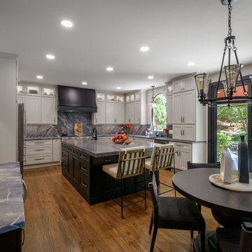 Grandmar Chase Kitchen