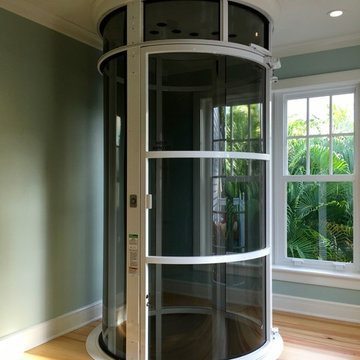 Pneumatic Glass Elevator