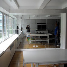 AIJ - Mirrored Wall