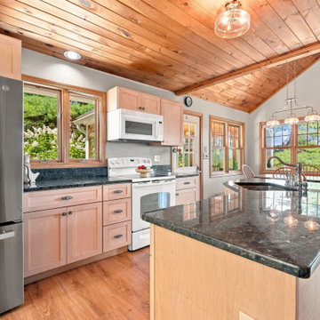 23 Woodvale Road Moultonborough, NH