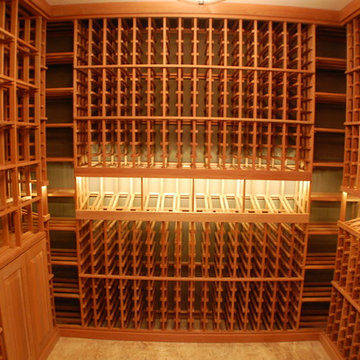 12-69 Tampa, Fl: Custom Wine Cellar