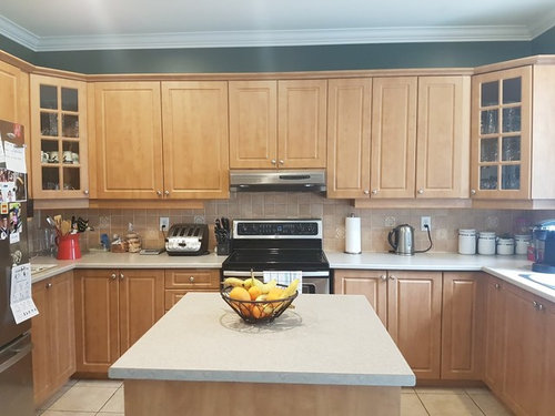 Advice On Backsplash Coverage Behind Range Hood