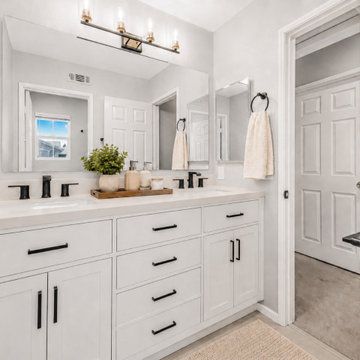Transitional Double Vanity with Black Fixtures