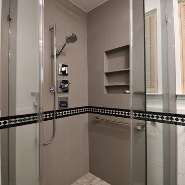 Lymbar Master Bathroom