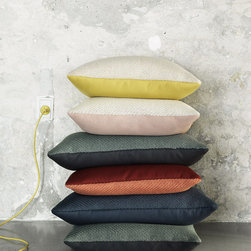 Lifestyle images, muuto producs - Pillows