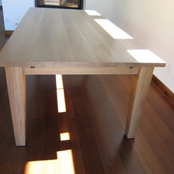 Hunegs - Dining Tables
