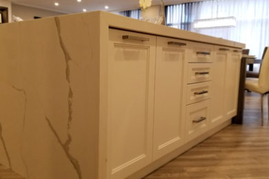 White Kitchen