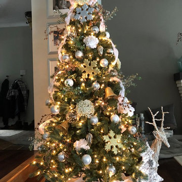 Christmas Decorating 2018