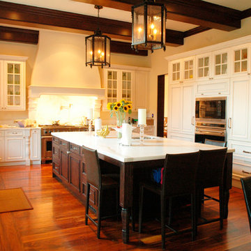 West Los Angeles Mansion (Traditional-Style)