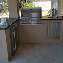 OUTDOOR KITCHEN