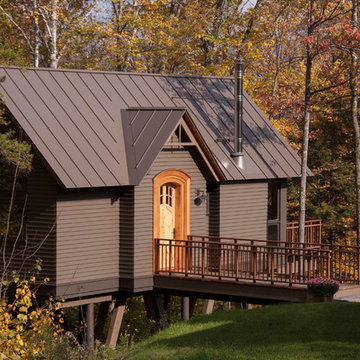 Treehouse near Mountain Top Inn