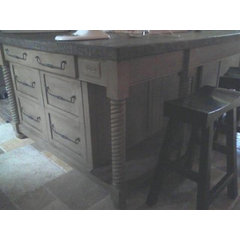Ron Womacks Specialty Carpentry and Cabinets
