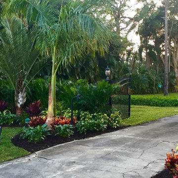 Melbourne Beach Front Gate landscape planting