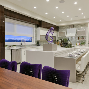 LUXURY SHOWHOME on WINDERMERE DRIVE