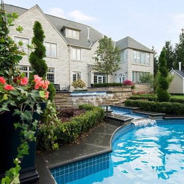 Entertaining-Oriented Contemporary Estate