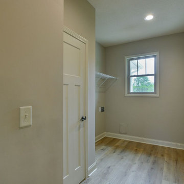 1124 Lemongrass Drive