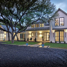 modern farmhouse exteriors