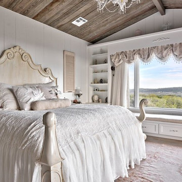 Romantic Hill Country Dream