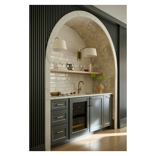 School Street - Transitional - Home Bar - Chicago - by Abrams Valenti ...