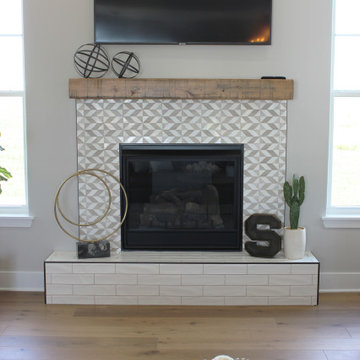 Silverthorne Dev. Bettendorf Farmhouse Flooring
