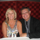 b Tuttle's photo