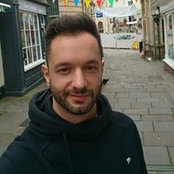 Steven Mothe's photo