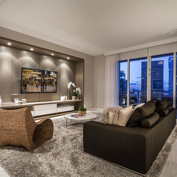 Carbonell, Brickell Key - Modern, Sophisticated & Practical Vacation Condo