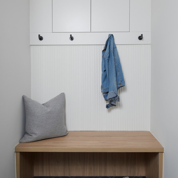 75 Beautiful Small Vestibule Ideas and Designs August 2024 Houzz UK