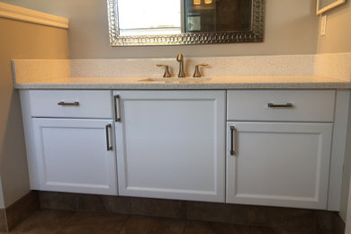 Inspiration for a bathroom remodel in Calgary