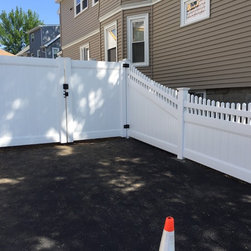Vinyl Privacy Fence - Products